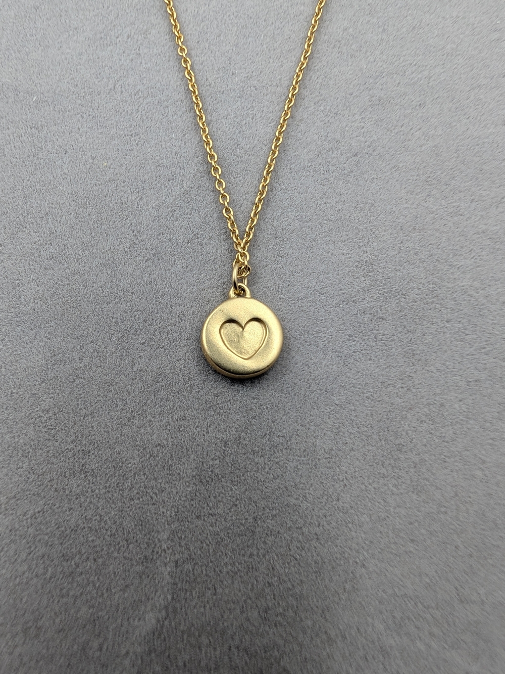 Spartina 449 Goldtone Crystal Paw Print & Heart Reversible Pendant Necklace m101 - Picture 4 of 7